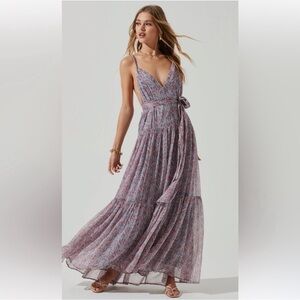 ASTR the Label Eartha Floral Maxi Dress Size Small